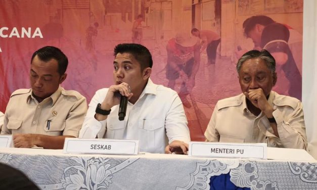 WFH Dan Hemat Energi, Seskab Teddy Ajak Semua Ambil Peran