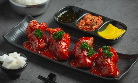 Pedas, Manis, Gurih: Daya Tarik Ayam Dari Kuliner Gochujang