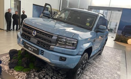 Gagah Dan Tangguh! Denza B5 Siap Taklukkan Medan Offroad