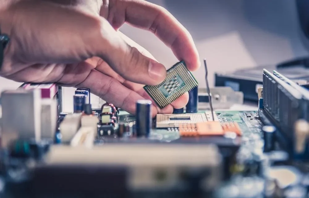 Teknologi Chip, Hampir Seluruh Perangkat Menggunakannya